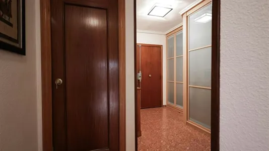 Rooms in el Camí de Vera - photo 5