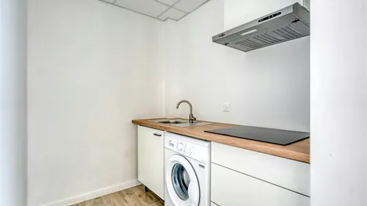 Apartments in Bobigny - photo 9