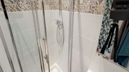 Rooms in Lyon - photo 8