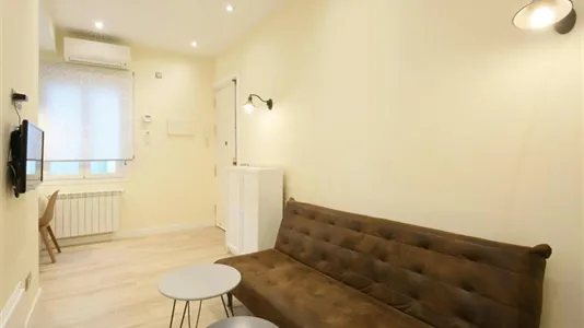 Apartments in Madrid Chamberí - photo 6