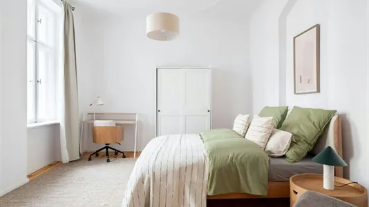 Apartments in Berlin Steglitz-Zehlendorf - photo 4