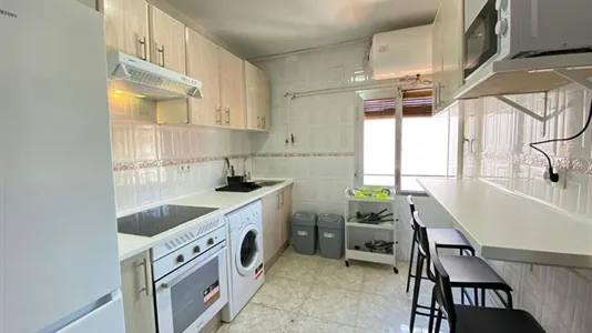 Rooms in Madrid Puente de Vallecas - photo 10