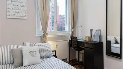 Room for rent in Milano Zona 1 - Centro storico, Milan
