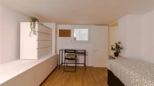 Apartments in Nanterre - photo 4