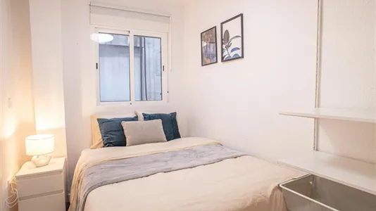Rooms in Valencia Ciutat Vella - photo 3