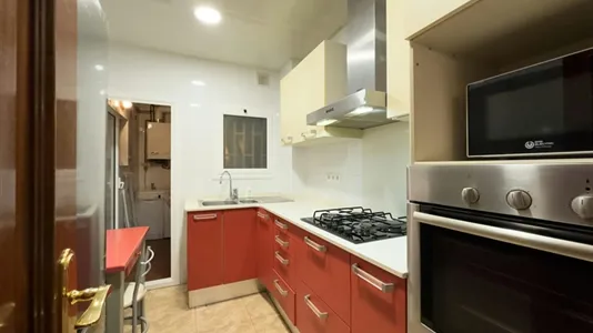 Rooms in Barcelona Eixample - photo 4