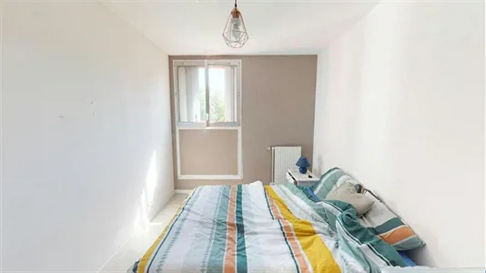 Rooms in Grenoble - photo 3