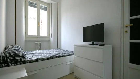 Rooms in Milano Zona 1 - Centro storico - photo 2