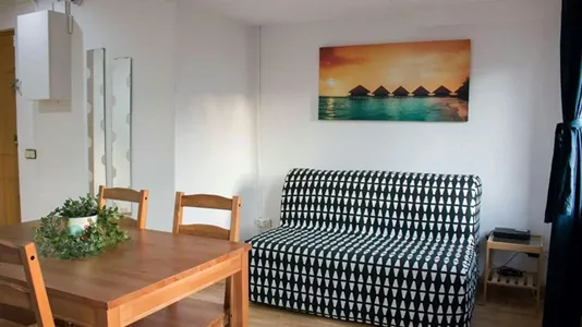 Apartments in Barcelona Ciutat Vella - photo 4