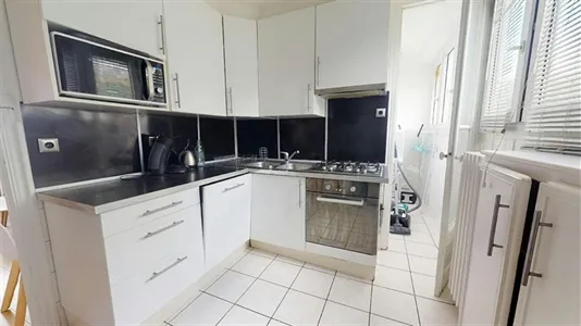 Rooms in Saint-Étienne - photo 7