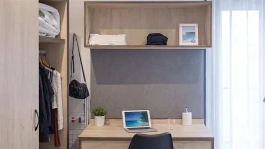 Rooms in Madrid Moncloa-Aravaca - photo 4