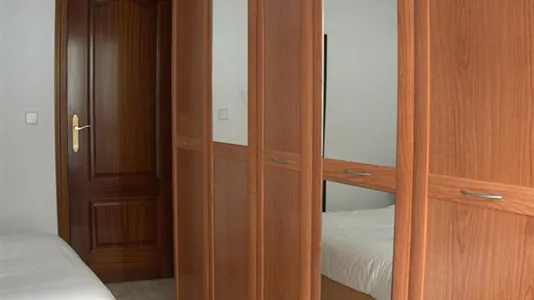Rooms in Madrid Centro - photo 10