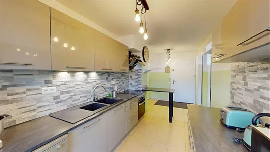 Rooms in Saint-Julien-en-Genevois - photo 6