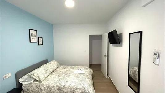 Rooms in Málaga - photo 4