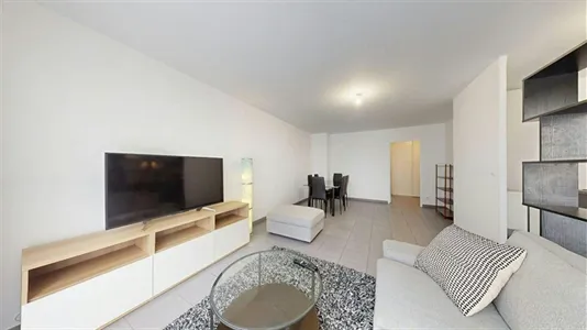 Apartments in Lyon - photo 3