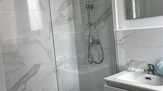 Rooms in Madrid Retiro - photo 8