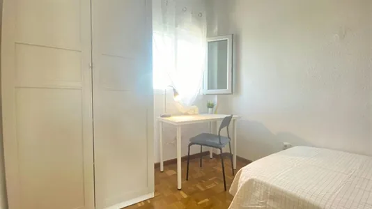 Rooms in Madrid Carabanchel - photo 3