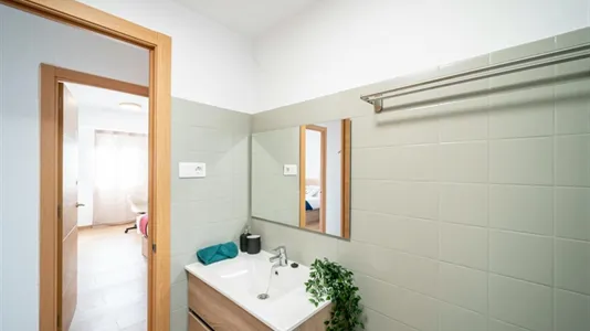 Rooms in Valencia La Zaidía - photo 9