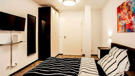 Rooms in Frankfurt Innenstadt I - photo 9