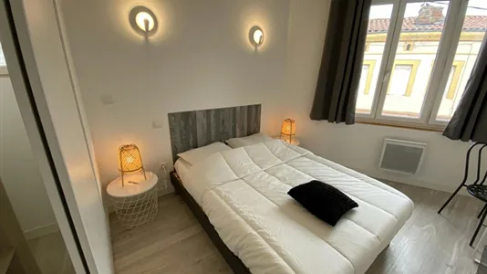 Apartments in Toulouse - photo 9