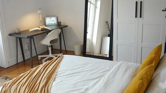 Rooms in Madrid Salamanca - photo 8