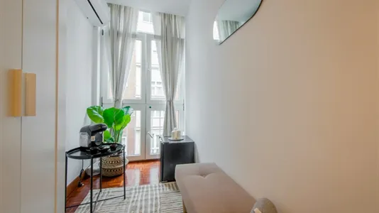 Rooms in Madrid Chamberí - photo 4