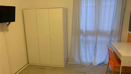 Rooms in Verona - photo 2