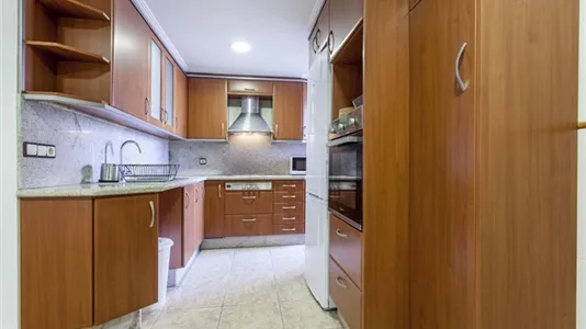 Rooms in Valencia Algirós - photo 8