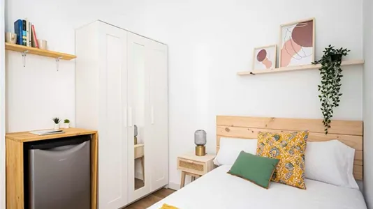 Rooms in Madrid Chamberí - photo 9