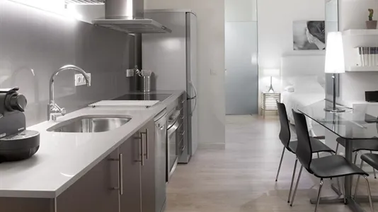 Apartments in Barcelona Ciutat Vella - photo 10