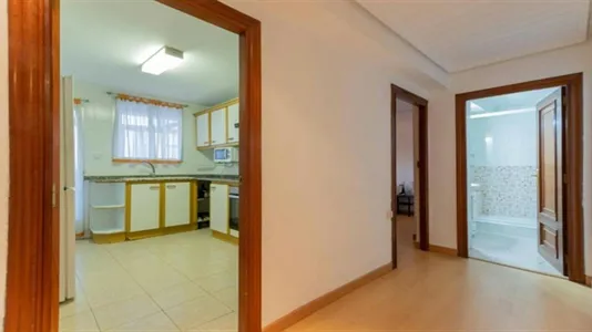 Rooms in Tavernes Blanques - photo 6