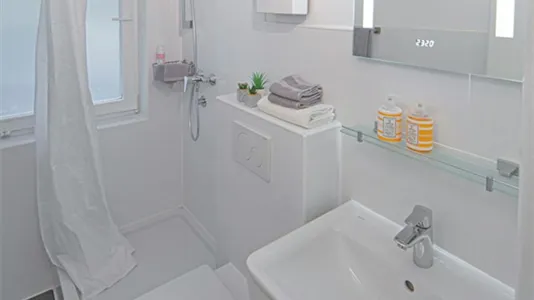 Apartments in Dusseldorf - photo 5