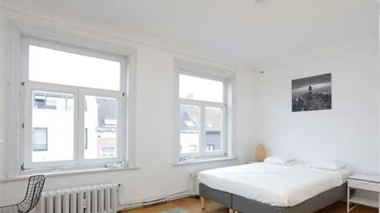 Rooms in Brussels Etterbeek - photo 2