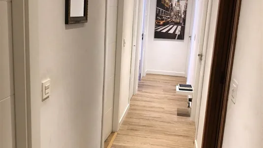 Rooms in Oviedo - photo 9