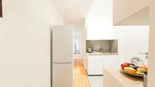 Rooms in Berlin Charlottenburg-Wilmersdorf - photo 5