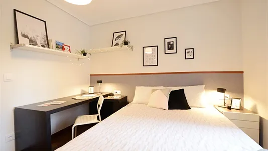 Rooms in Bilbao - photo 5