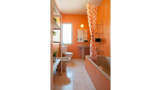 Rooms in Madrid Centro - photo 7