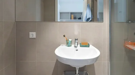 Rooms in Burjassot - photo 10