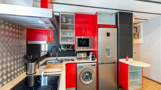 Apartments in Barcelona Ciutat Vella - photo 9