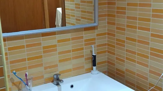 Rooms in Barcelona Ciutat Vella - photo 4