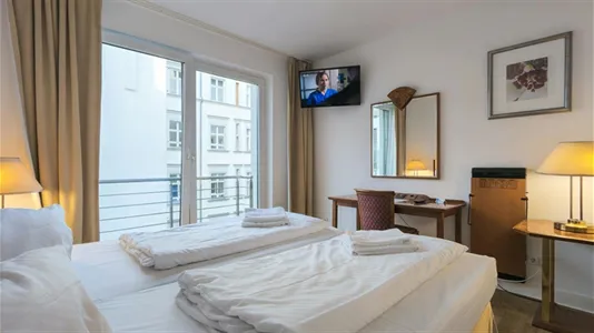 Apartments in Berlin Charlottenburg-Wilmersdorf - photo 8