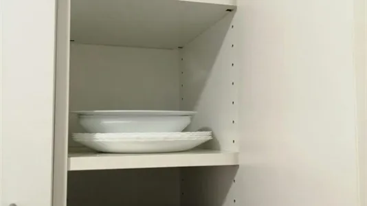 Rooms in Barcelona Ciutat Vella - photo 9