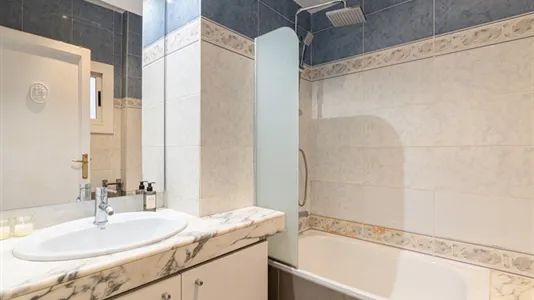 Rooms in Barcelona Sarrià-St. Gervasi - photo 9
