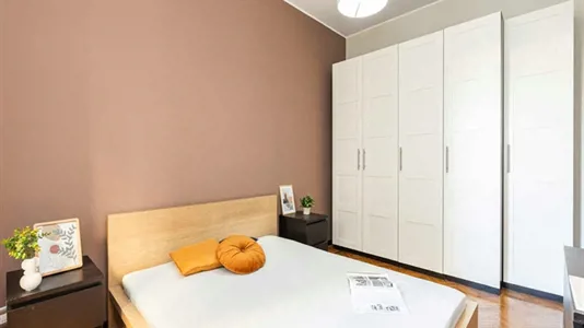 Apartments in Milano Zona 6 - Barona, Lorenteggio - photo 2