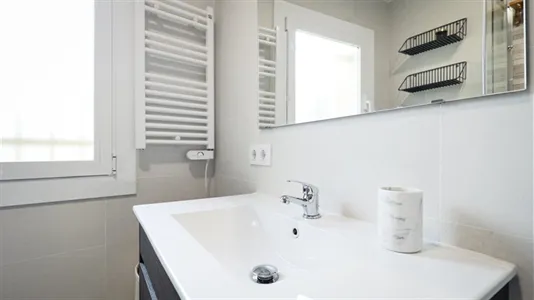 Apartments in Barcelona Ciutat Vella - photo 9