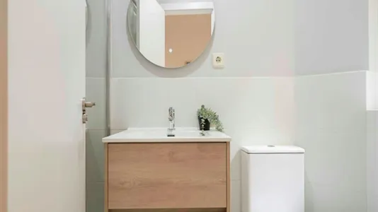 Rooms in Madrid Chamberí - photo 5