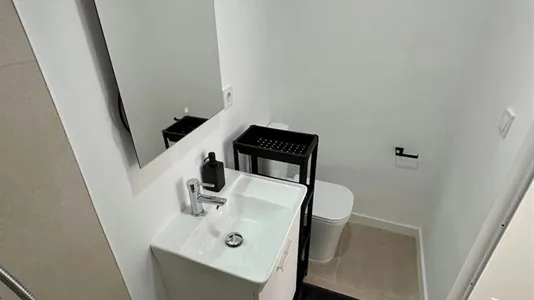 Rooms in Mislata - photo 5