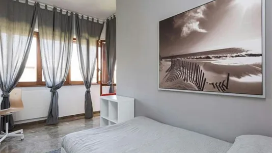 Rooms in Roma Municipio VII – Appio-Latino/Tuscolano/Cinecittà - photo 7