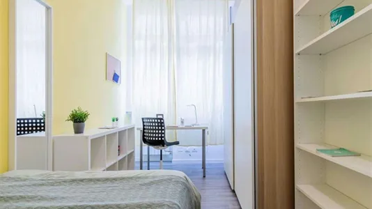 Rooms in Milano Zona 2 - Stazione Centrale, Gorla, Turro, Greco, Crescenzago - photo 10