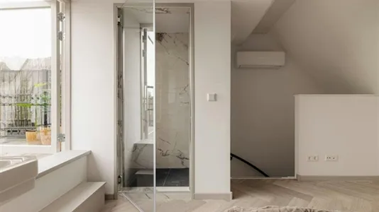 Apartments in Location is not specified - photo 8